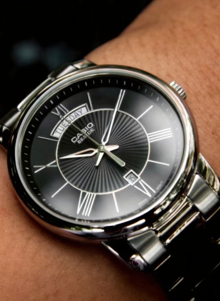 CASIO Analog Men’s Watch BEM-152D-1AVDF, 39mm Black Dial, Stainless Steel Case & Bracelet, 50 m WR - Image 2