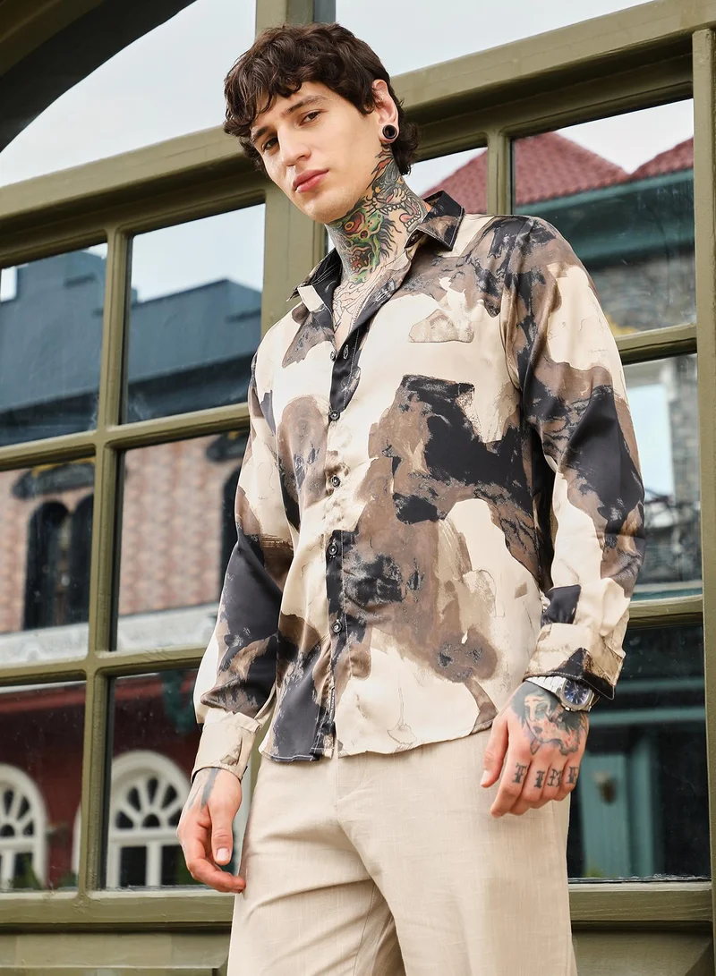 Campus Sutra Campus Sutra Men's Ecru Beige Abstract-Smear Imprint Shirt | Spread Collar , Long Cuffed Sleeves , Button Closure , Curved Hem | Abstract Print Plain | Polyester Shirt For Casual Wear