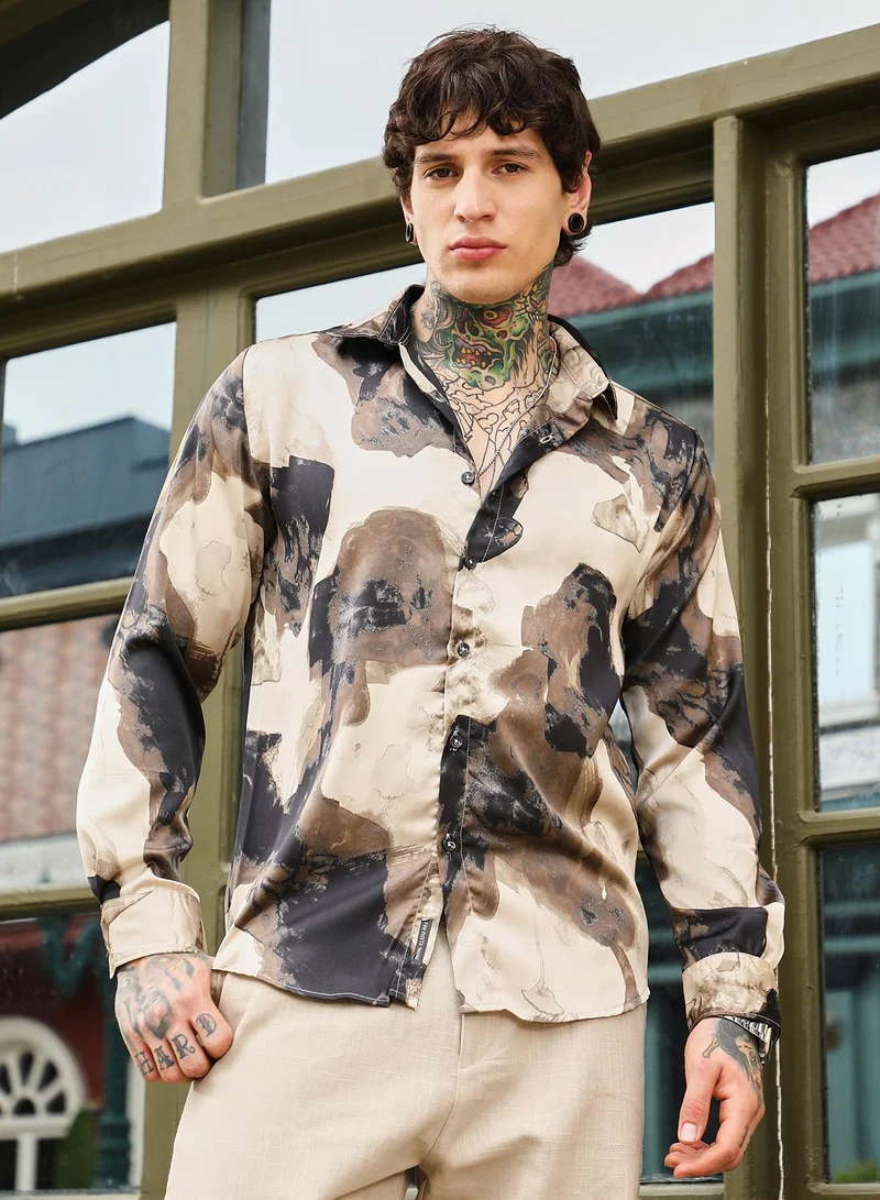 Campus Sutra Campus Sutra Men's Ecru Beige Abstract-Smear Imprint Shirt | Spread Collar , Long Cuffed Sleeves , Button Closure , Curved Hem | Abstract Print Plain | Polyester Shirt For Casual Wear