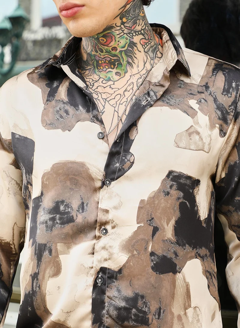 Campus Sutra Campus Sutra Men's Ecru Beige Abstract-Smear Imprint Shirt | Spread Collar , Long Cuffed Sleeves , Button Closure , Curved Hem | Abstract Print Plain | Polyester Shirt For Casual Wear
