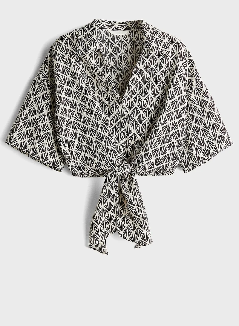 H&M Tie Detail Crop Top