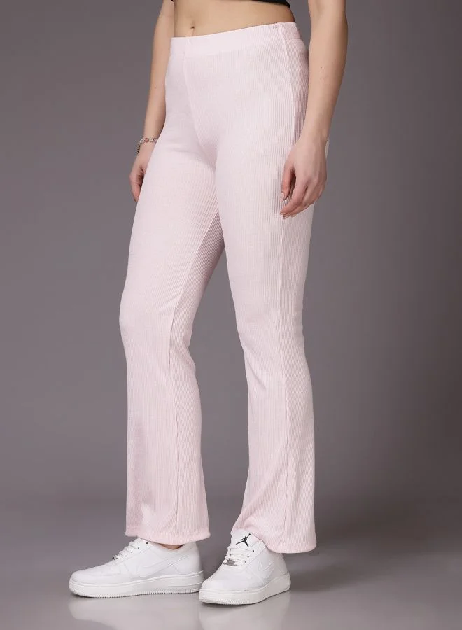 مرفوعة Women Fit and Flared Solid Mid-Rise Trousers