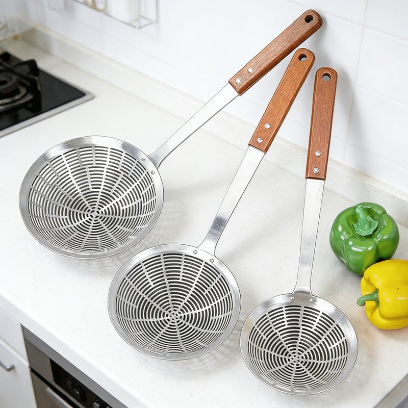 Stainless Steel Fine Mesh Skimmer 16 Inch With Wooden Handle Rust Proof Design Kitchen Tool For Pasta Noodles Degreasing Food Preparation - Image 1