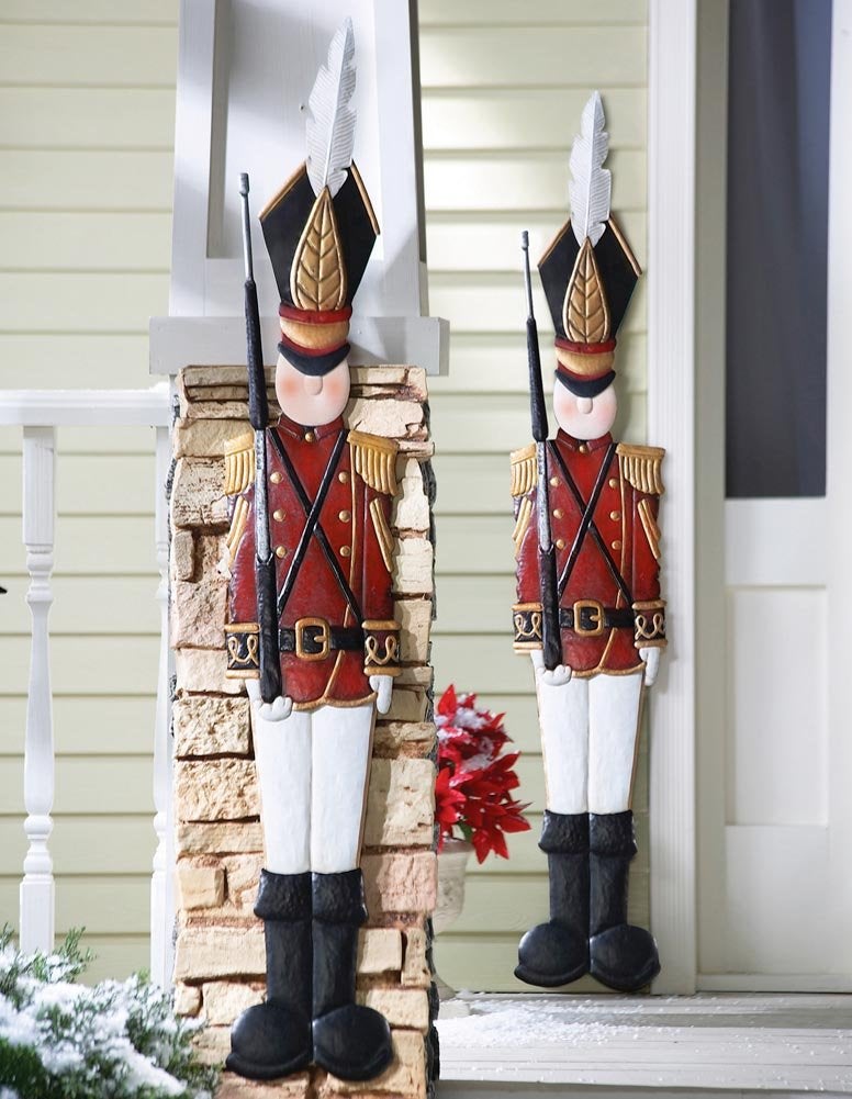 KNLSTORE Set of 2 Christmas Holiday Metal Toy Soldiers Nutcracker Outdoor Mounted Wall Hanging Decoration