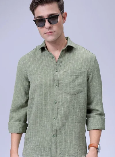 The Indian Garage Co Men Slim Fit Striped Full Sleeves Cutaway Collar Casual Shirt