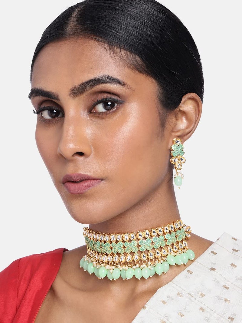 ACCESSHER Gold toned Kundan and mint green enamel Jewellery set embellished with pearls and beads for women| Gifting for Karwachauth | - Image 2