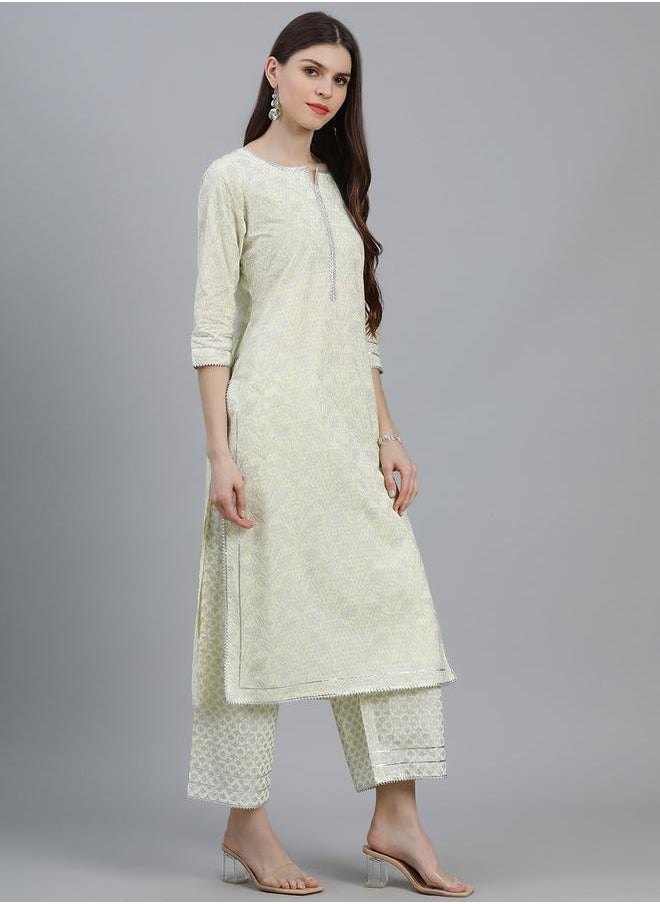 Libas All-Over Print Straight Kurta and Palazzo with Solid Dupatta Set by Styli  - Image 3