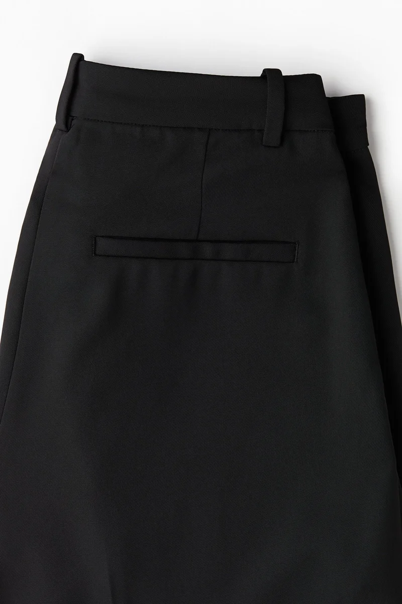 اتش اند ام بنطلون تويل بقصة عريضة