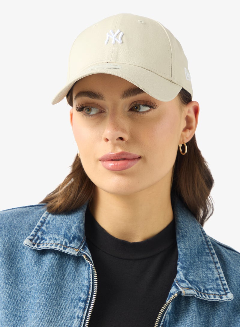 NEW ERA 9Forty Mini Logo New York Yankees Cap - Image 4