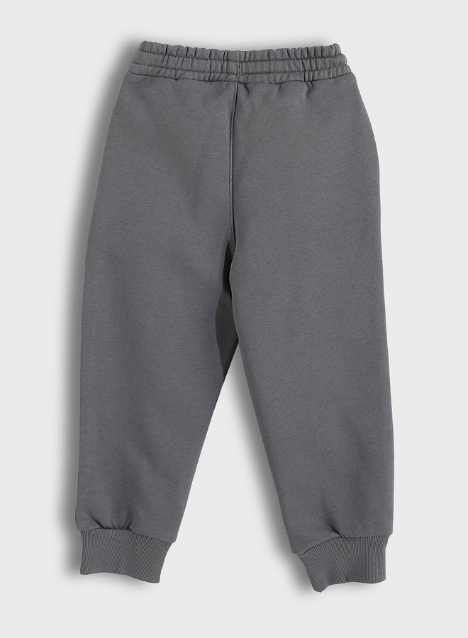 ال سي وايكيكي طقم أولادي مكوّن من سويتر وبنطال رياضي مطبوع (قطعتان) - Image 5