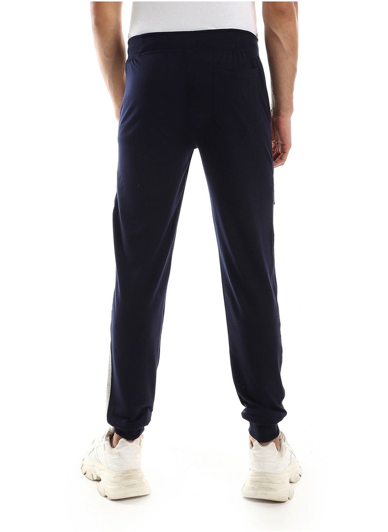 Caesar Detailed Casual Sweatpants With Printed Side  - Image 3