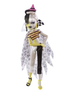 BRATZ Illaz Switchawitch Doll, Single Pack (Style 1)  - Image 3