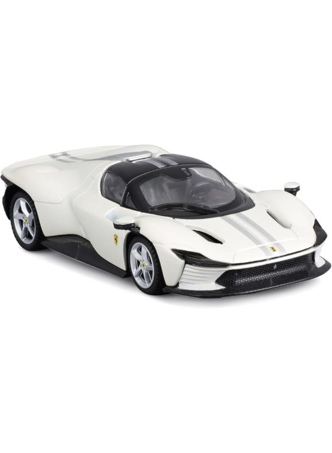 Bburago سيارة ببراغو سيغنيتشر فيراري دايتونا SP3 مصنوعة من المعدن (بيضاء، 1:43) - Image 2