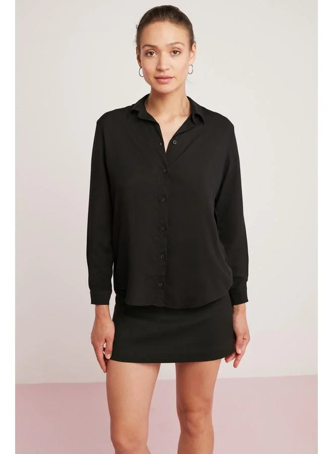 Ethiquet Eve Women's Light Drape Viscose Regular Fit Pocketless Black Shirt