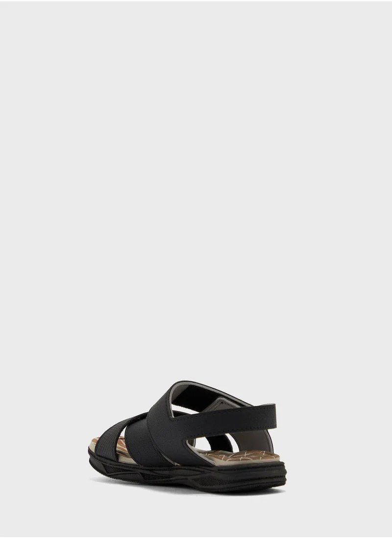 MOLEKINHO Youth Justice Back Strap Sandals