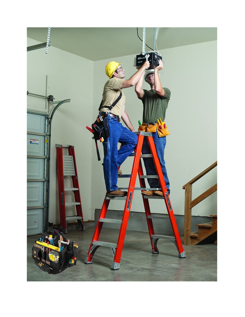 Custom Leathercraft CLC Custom LeatherCraft 1529 16 In. Center Tray Tool Bag, 16 Pocket - Image 5