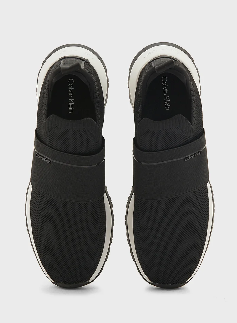 CALVIN KLEIN Lace Up Low Top Sneakers