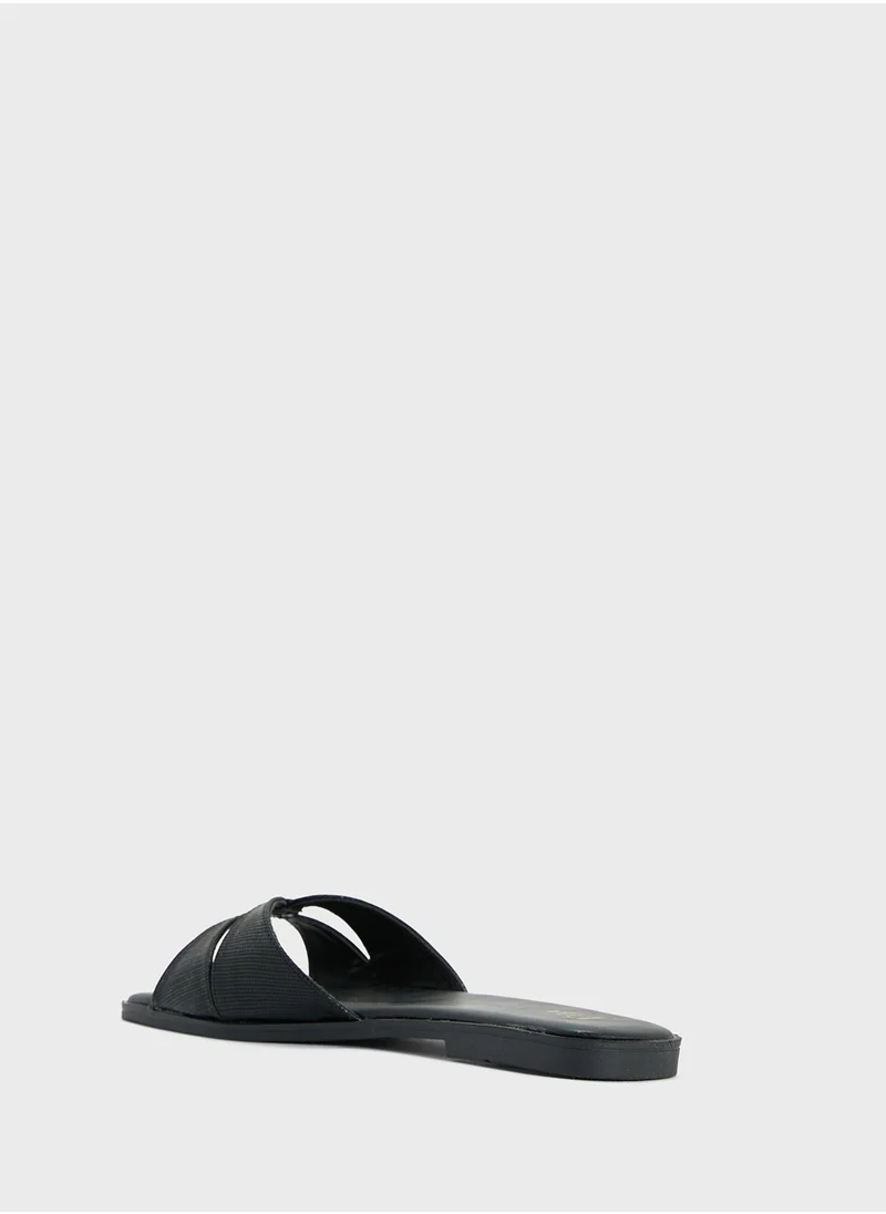 ايلا Casual Flat Sandal