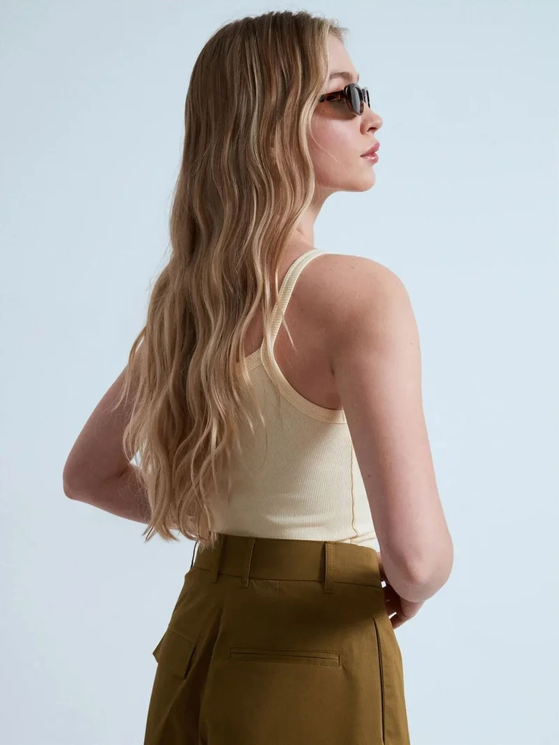 ديلفين DILVIN Ribbed Halterneck Sleeveless Blouse