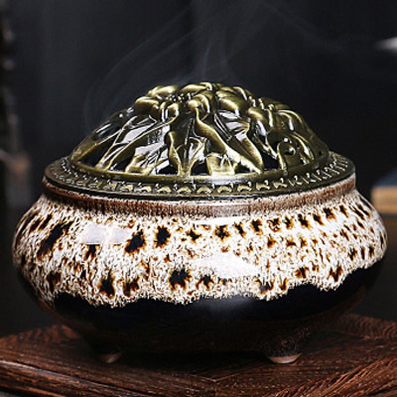 Ceramic Ice Crack Porcelain Aromatherapy Diffuser Sandalwood Censer With Copper Cover For Buddhist Relax Porcelain Incense Burner - Image 1