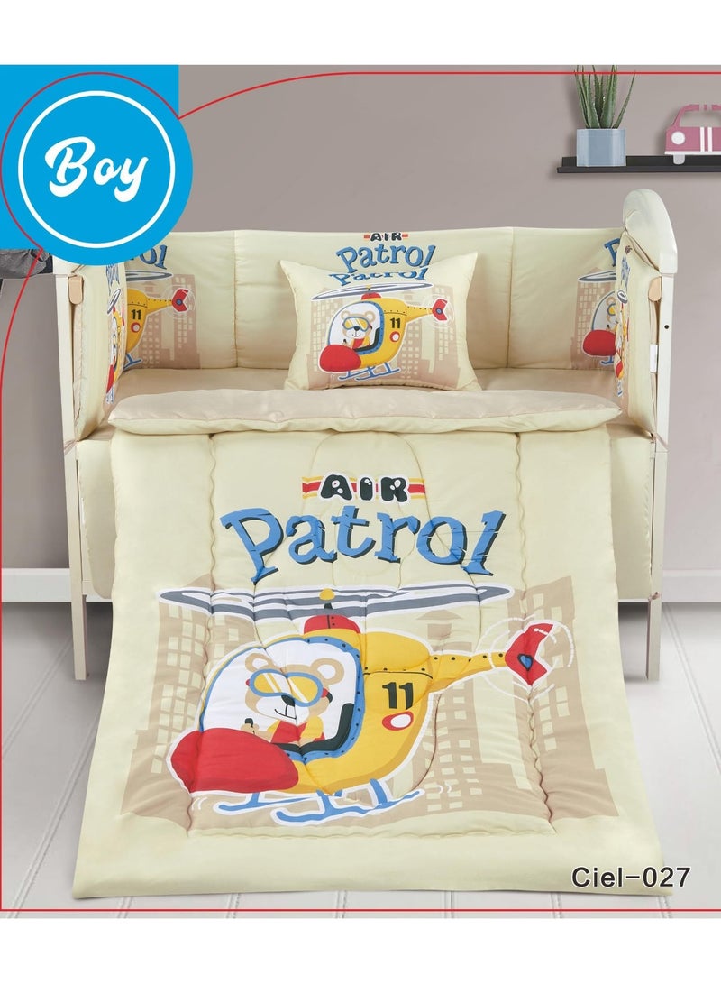 مفرش حاجز اطفال طقم مكون من 5 قطع مقاس-لحاف حشوة ثابتة مقاس ( 90×145) سم الشرشف  مقاس ( 110 ×160) سم كيس مخدة مقاس ( 45×35) سم حاجز للطفل مقاس ( 33×130) سم حاجز للطفل مقاس ( 33×300) سم