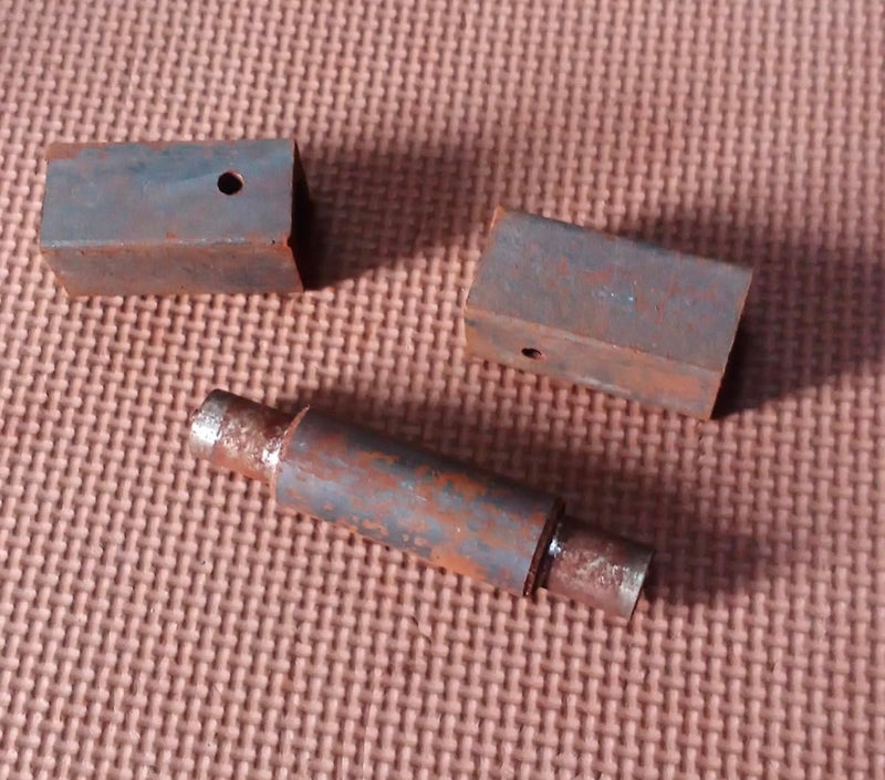 Barrel Hinges Weld on Gate Hinges 25mm 1 Set Length 150mm Square  - Image 2