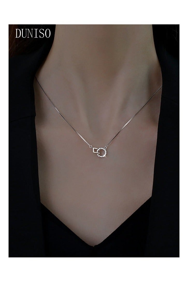 DUNISO Drop-Shaped Pendant Necklace For Women and Girls Trendy Fashion Accessories with a Unique Minimalist Vibe Fashion Jewelry Dress Accessories - Image 1
