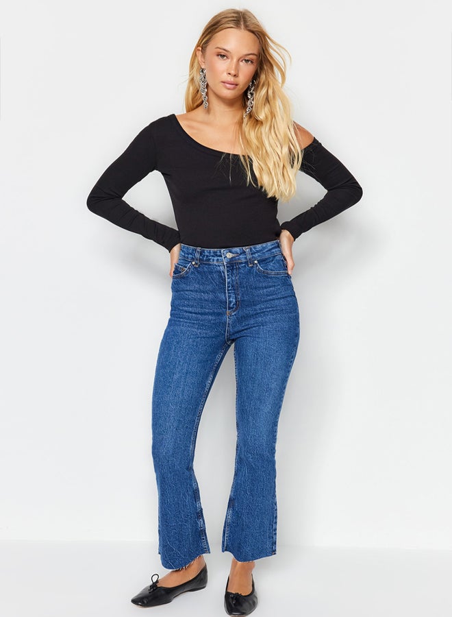 trendyol Dark Blue High Waist Crop Flare Jeans TWOAW21JE0159 - Image 2