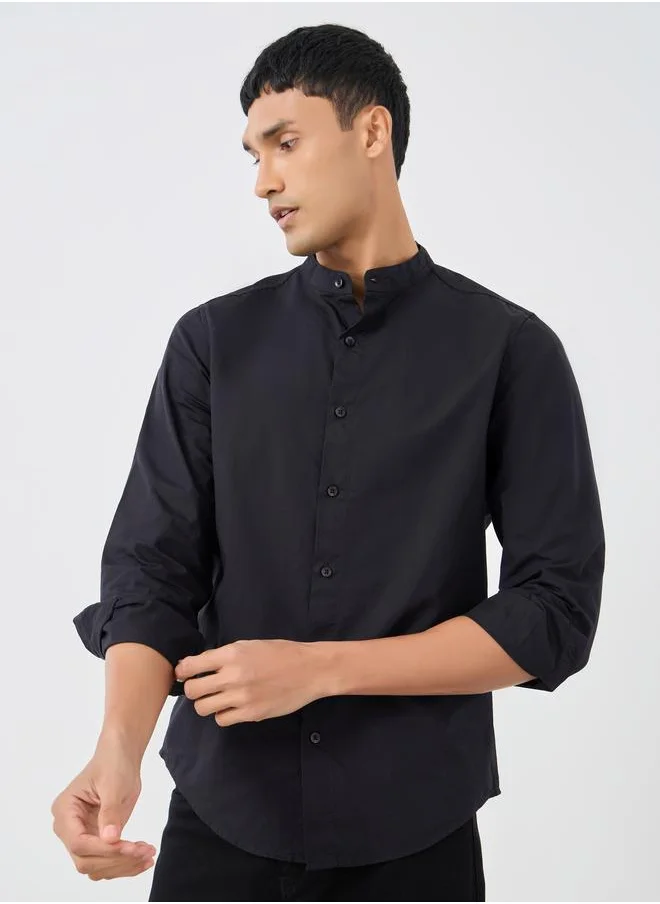 Styli Styli Solid Mandarin Collar Regular Fit Poplin Shirt