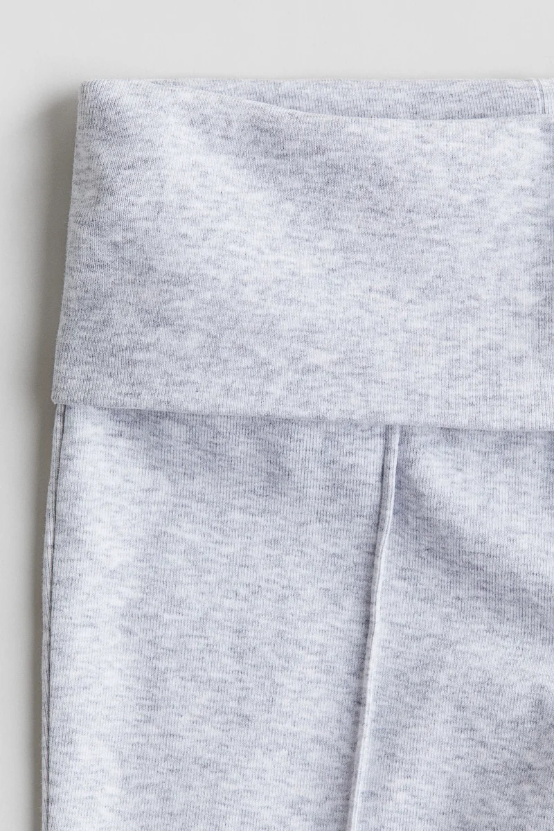 اتش اند ام لغينغز بخصر مطوي وحافة واسعة