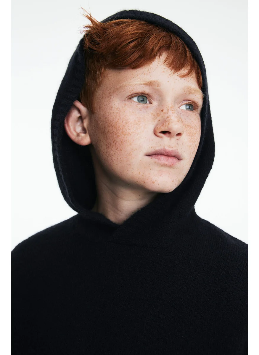H&M Fine-Knit Hoodie