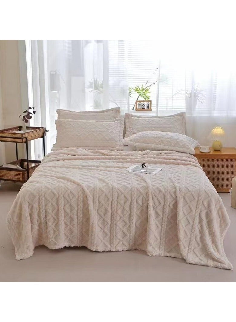 Comfy COMFY SOFT & FLUFFY 3PC BLANKET SET KINGSIZE- 1 BLANKET & 2 PC PILLOW COVER SET CREAM 