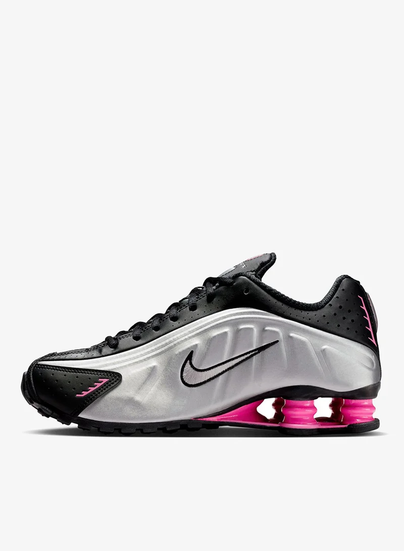 Nike Shox R4