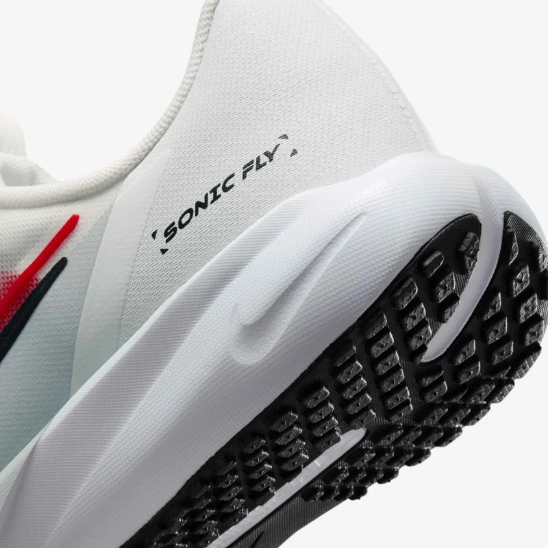 Nike Kids' Sonic Fly Running Shoes