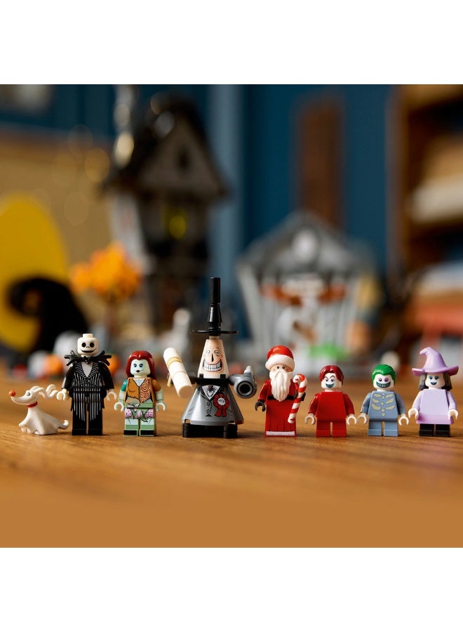 مجموعة ديوراما فيلم ديزني كابوس قبل عيد الميلاد لتيم بورتن 21351 من LEGO® Ideas