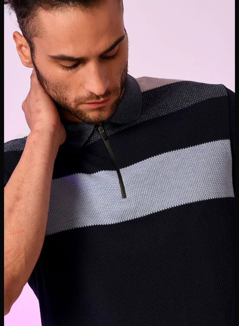 Campus Sutra Color block T-shirt