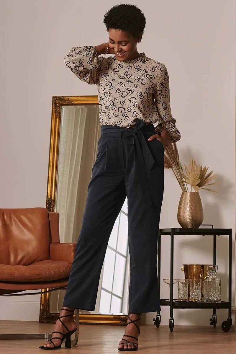 Tchibo Women Straight Leg Plain Casual Pants, Black - Image 1