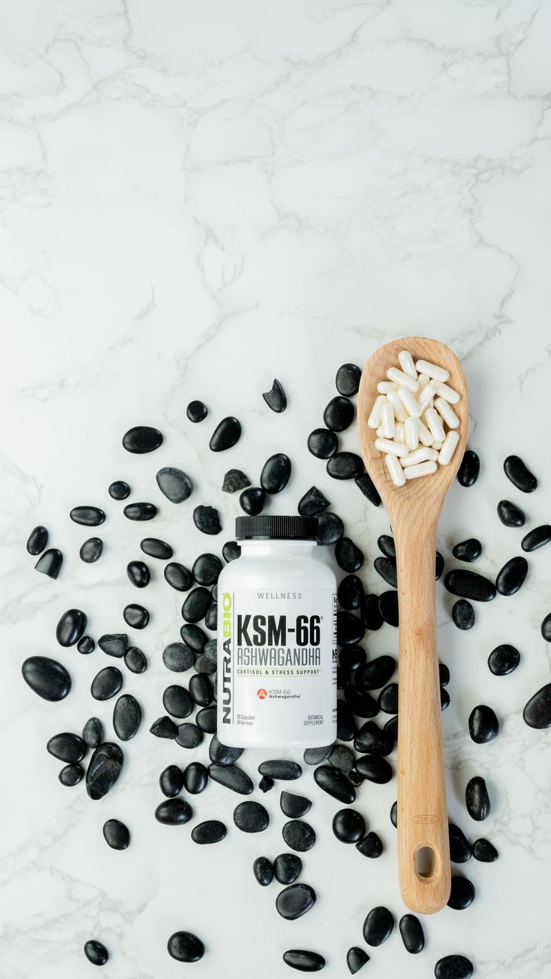 NutraBio مكمل عشبي نوترا بايو أشواغاندا KSM-66 لصحة عامة أفضل - مكمل أشواغاندا - 600 ملغ - 60 كبسولة نباتية - Image 2