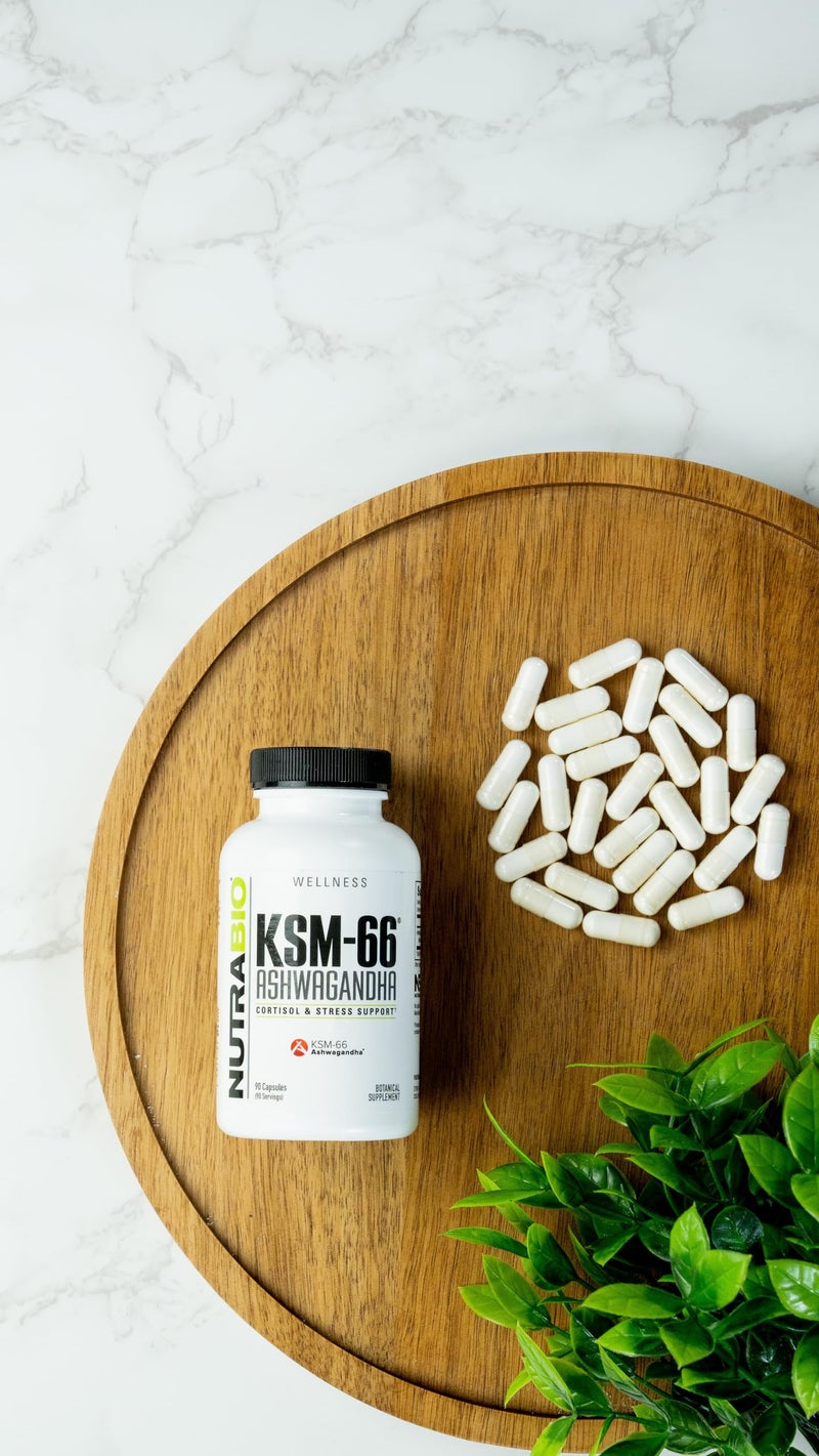NutraBio مكمل عشبي نوترا بايو أشواغاندا KSM-66 لصحة عامة أفضل - مكمل أشواغاندا - 600 ملغ - 60 كبسولة نباتية - Image 3
