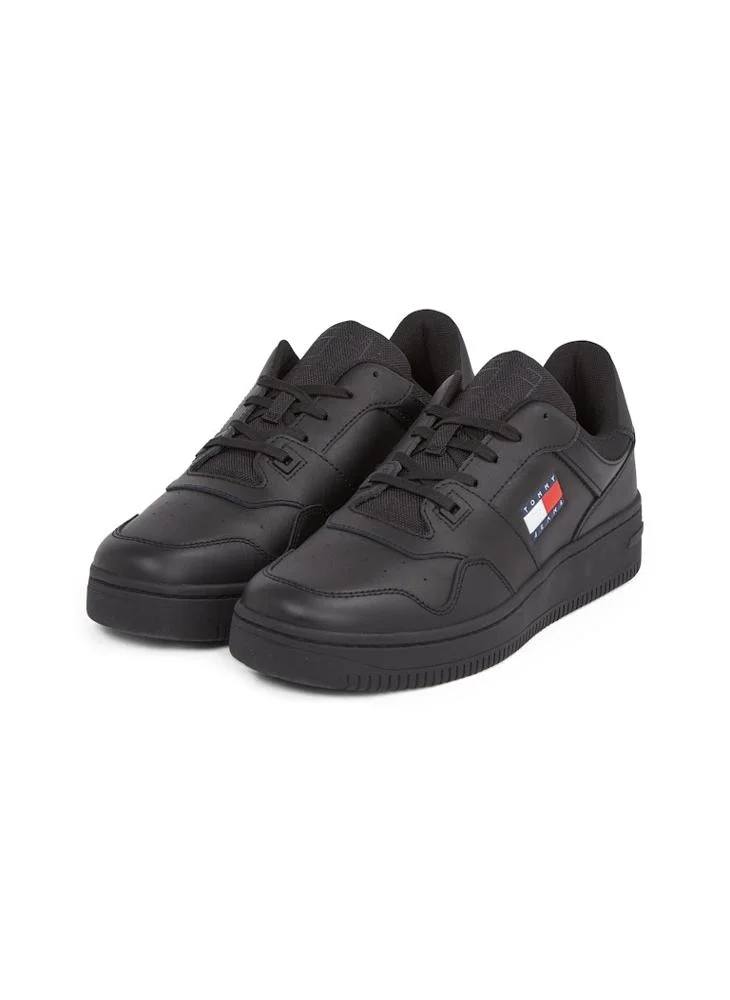 TOMMY JEANS Logo Low Top Sneakers