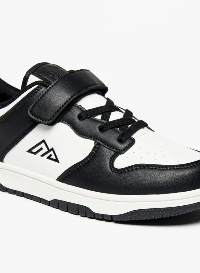 Oaklan by Shoexpress Boys Panelled Sports Shoes With Hook And Loop Closure