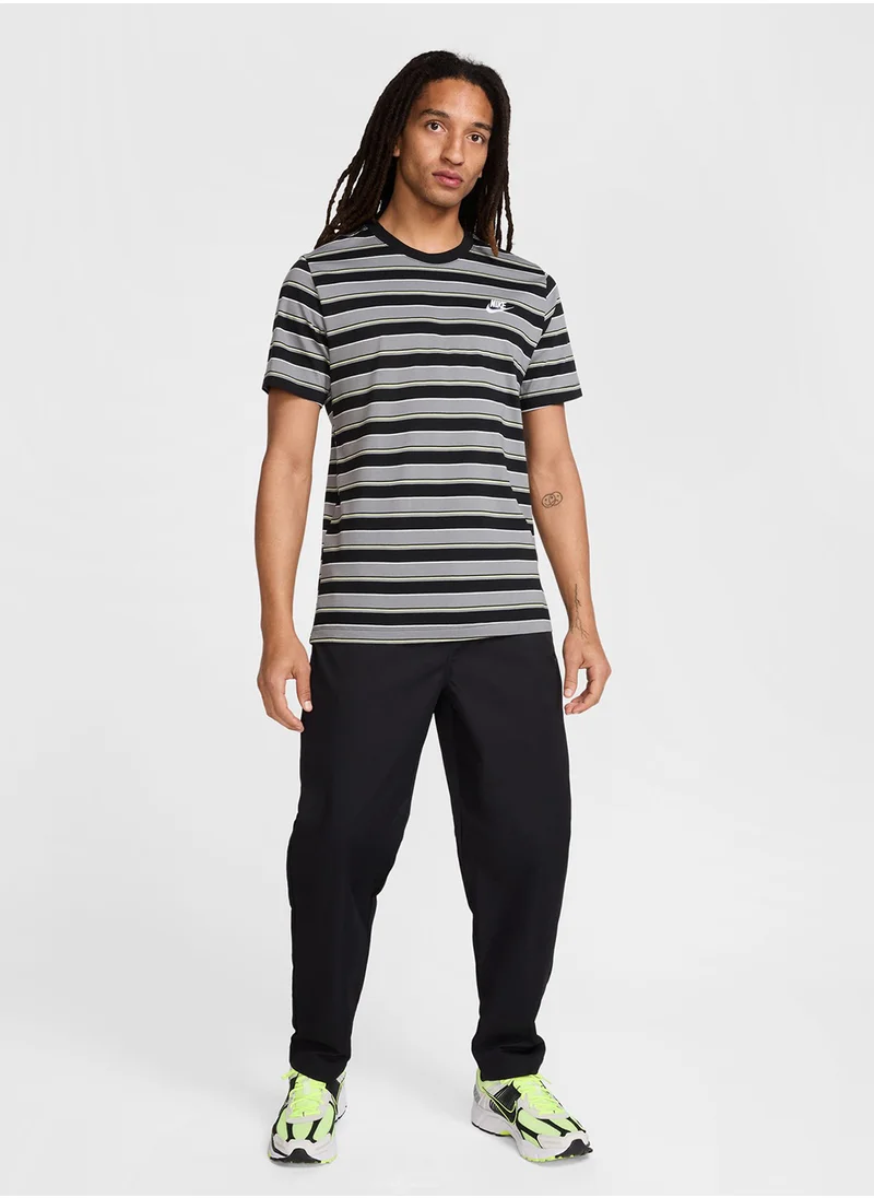 Nike Nsw Club Stripe T-Shirt