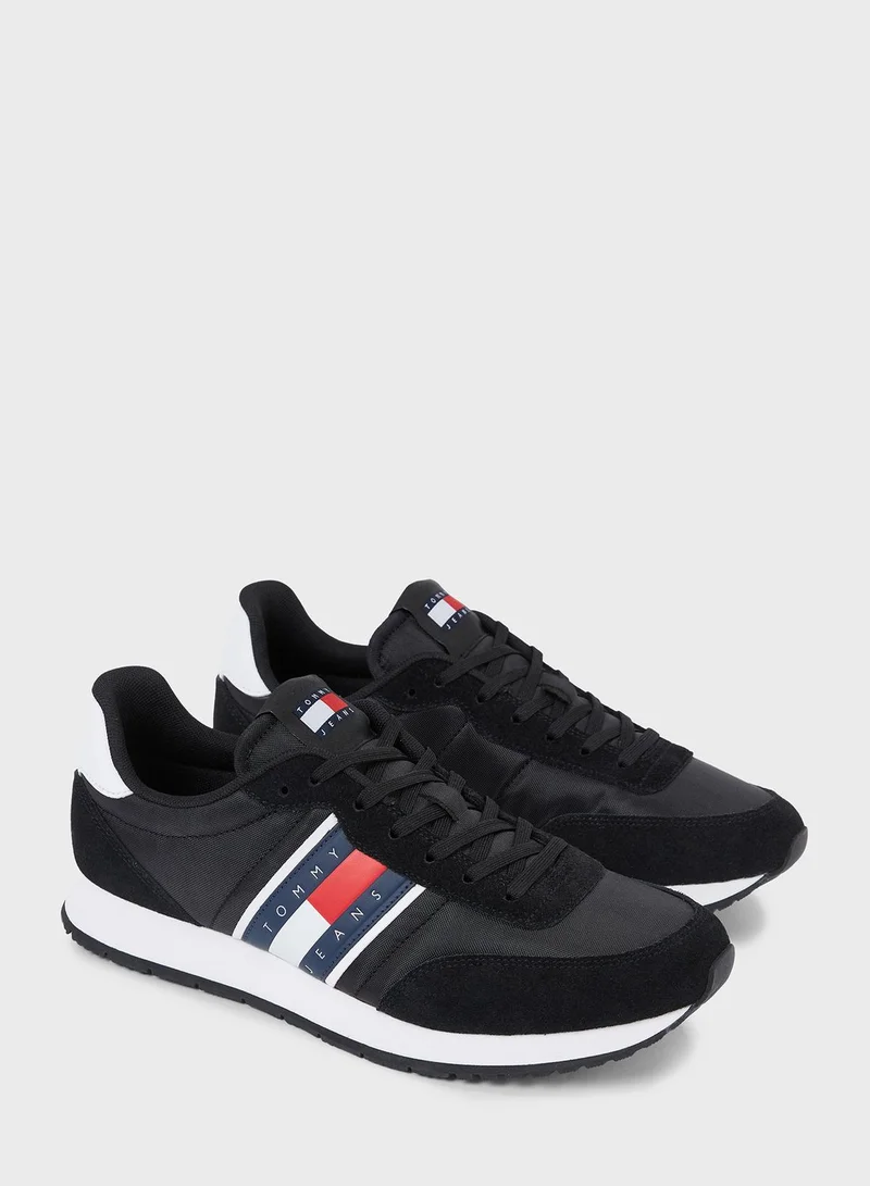 TOMMY JEANS Essential Casual Runner Trainers