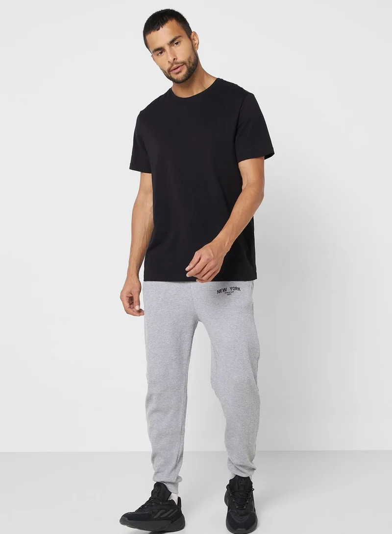 سفنتي فايف New York Jogger