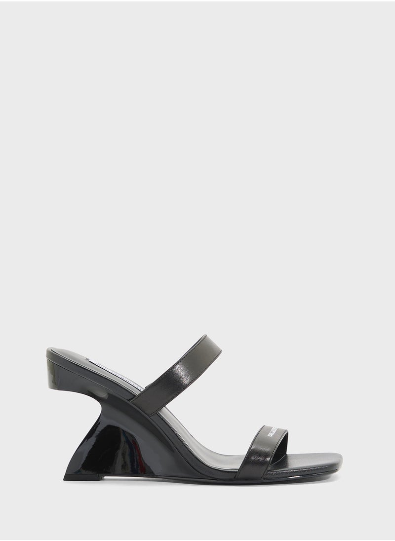 Karl Lagerfeld WAVERLY Double Strap Slide  - Image 1