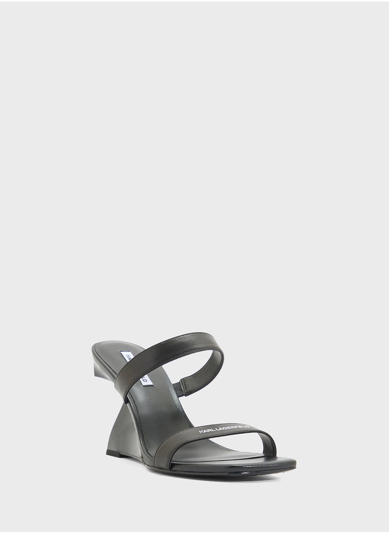 Karl Lagerfeld WAVERLY Double Strap Slide  - Image 3