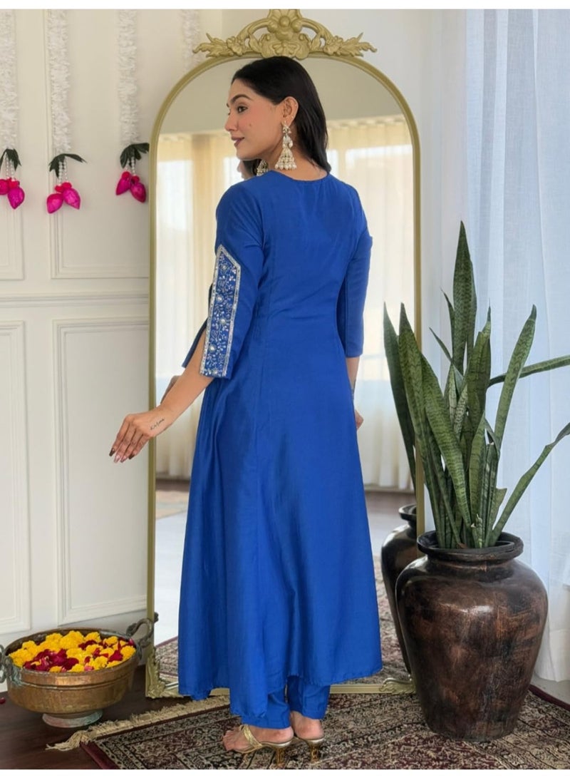 Naixa Women's Blue Viscose Silk Embroidered Flared Kurta with Viscose Silk Pant and Organza Embroidered Dupatta Sets (NX-641-Blue-L) - Image 4