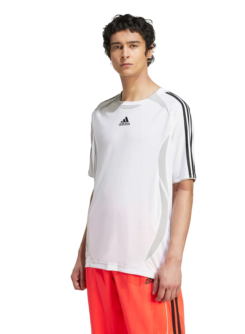 اديداس اوريجينالز Adicolor Teamgeist Loose T-Shirt