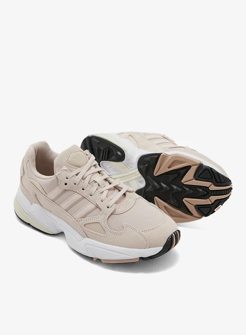 adidas Originals Falcon W