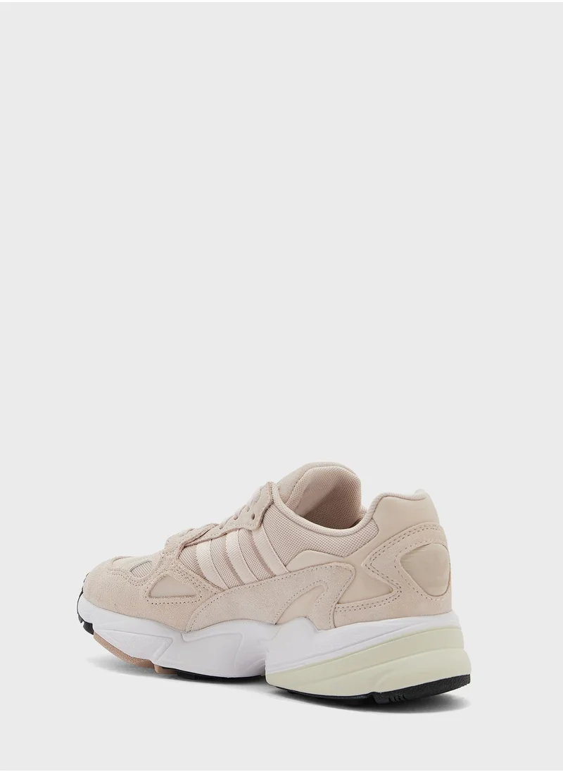 adidas Originals Falcon W